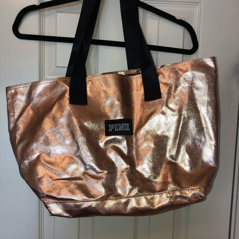 Limited edition PINK summer tote!